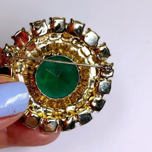 1950's Austria Brooch Rhinestone Glass Blue large Green Faced Stone Brooch - Picture 4 of 9